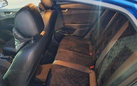 Hyundai Solaris II рестайлинг, 2019 год, 940 000 рублей, 2 фотография