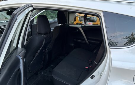 Toyota RAV4, 2017 год, 2 530 000 рублей, 9 фотография