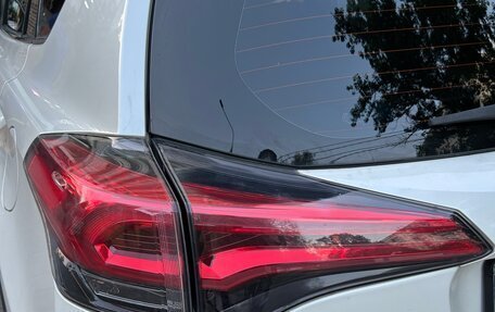 Toyota RAV4, 2017 год, 2 530 000 рублей, 6 фотография