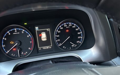 Toyota RAV4, 2017 год, 2 530 000 рублей, 11 фотография