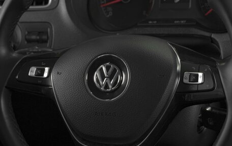 Volkswagen Polo VI (EU Market), 2017 год, 1 179 000 рублей, 15 фотография