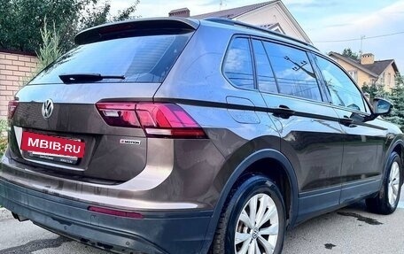Volkswagen Tiguan II, 2019 год, 2 599 000 рублей, 12 фотография
