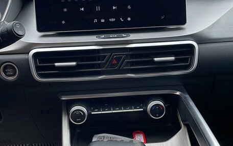 Geely Coolray I, 2023 год, 1 190 000 рублей, 12 фотография