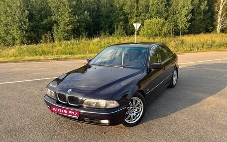 BMW 5 серия, 1999 год, 830 000 рублей, 19 фотография