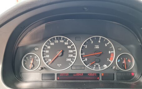 BMW 5 серия, 2002 год, 800 000 рублей, 3 фотография
