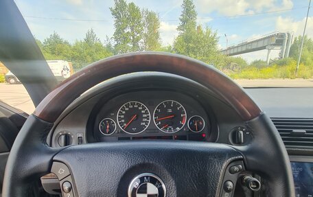 BMW 5 серия, 2002 год, 800 000 рублей, 10 фотография