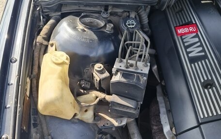 BMW 5 серия, 2002 год, 800 000 рублей, 32 фотография