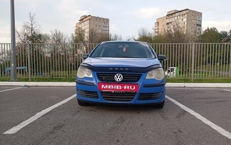 Volkswagen Polo IV рестайлинг, 2006 год, 350 000 рублей, 2 фотография