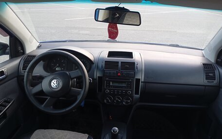 Volkswagen Polo IV рестайлинг, 2006 год, 350 000 рублей, 15 фотография