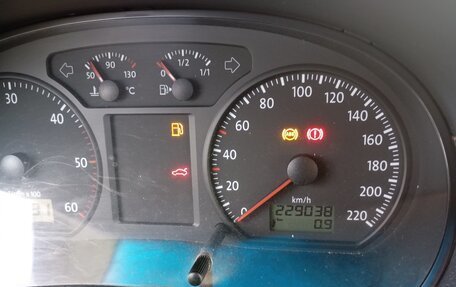 Volkswagen Polo IV рестайлинг, 2006 год, 350 000 рублей, 17 фотография