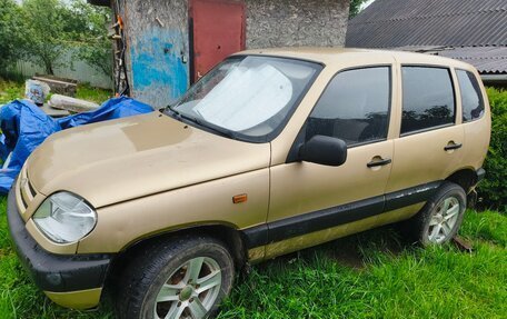 Chevrolet Niva I рестайлинг, 2006 год, 325 000 рублей, 6 фотография