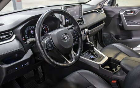 Toyota RAV4, 2021 год, 3 198 000 рублей, 16 фотография