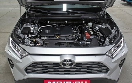 Toyota RAV4, 2021 год, 3 198 000 рублей, 9 фотография