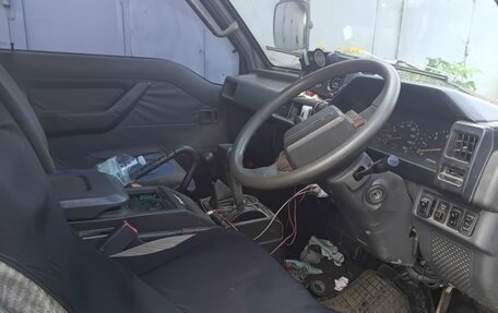 Mitsubishi Delica III, 1996 год, 385 000 рублей, 3 фотография