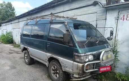 Mitsubishi Delica III, 1996 год, 385 000 рублей, 7 фотография