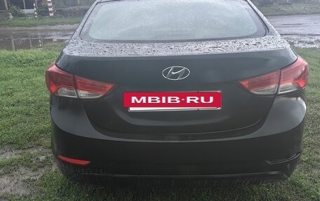 Hyundai Elantra V, 2011 год, 700 000 рублей, 4 фотография
