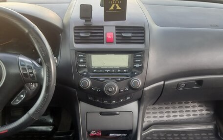 Honda Accord VII рестайлинг, 2007 год, 880 000 рублей, 8 фотография