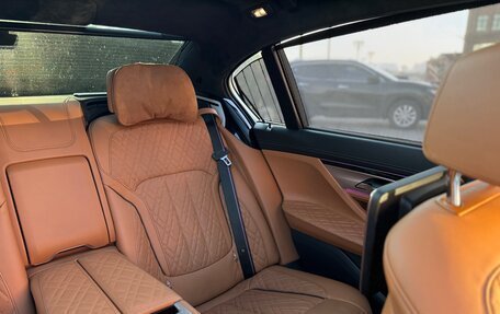 BMW 7 серия, 2019 год, 7 600 000 рублей, 14 фотография