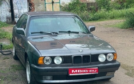 BMW 5 серия, 1991 год, 340 000 рублей, 1 фотография