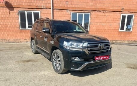 Toyota Land Cruiser 200, 2016 год, 5 600 000 рублей, 1 фотография