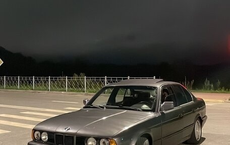 BMW 5 серия, 1991 год, 340 000 рублей, 8 фотография