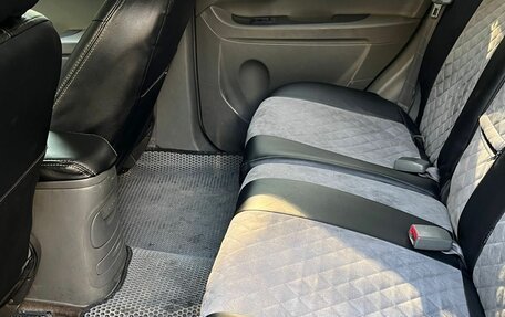 Hyundai Santa Fe III рестайлинг, 2002 год, 650 000 рублей, 14 фотография