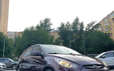 Hyundai Solaris II рестайлинг, 2012 год, 705 000 рублей, 4 фотография