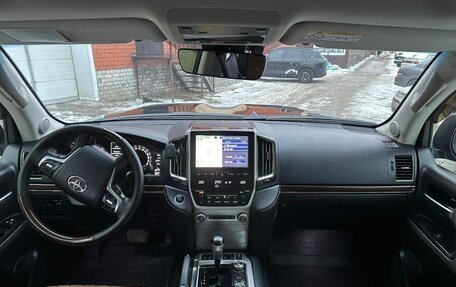 Toyota Land Cruiser 200, 2016 год, 5 600 000 рублей, 5 фотография