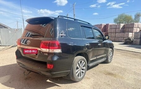 Toyota Land Cruiser 200, 2016 год, 5 600 000 рублей, 2 фотография