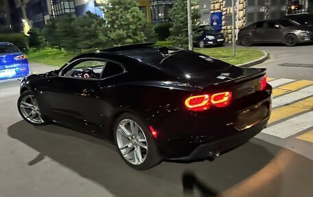 Chevrolet Camaro VI, 2021 год, 2 610 000 рублей, 2 фотография