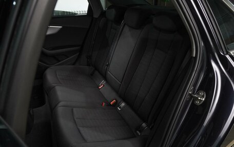 Audi A4, 2016 год, 1 850 000 рублей, 9 фотография