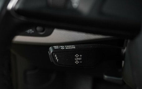 Audi A4, 2016 год, 1 850 000 рублей, 14 фотография