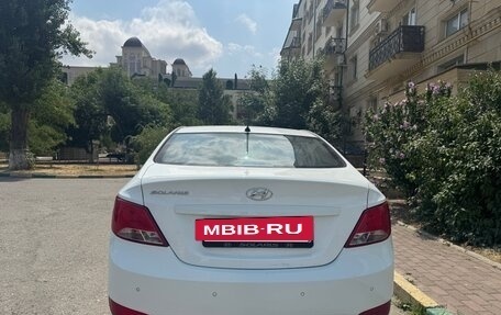 Hyundai Solaris II рестайлинг, 2016 год, 725 000 рублей, 2 фотография
