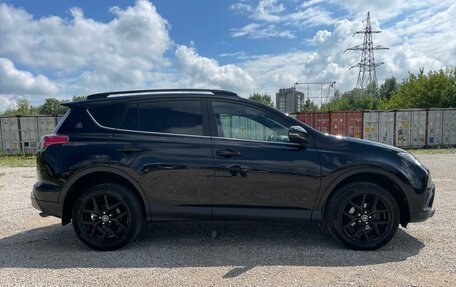 Toyota RAV4, 2018 год, 2 570 000 рублей, 4 фотография