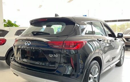 Infiniti QX50 II, 2020 год, 2 500 000 рублей, 6 фотография
