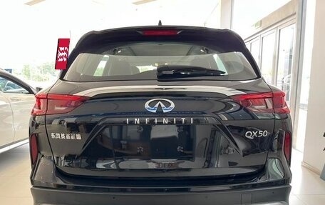 Infiniti QX50 II, 2020 год, 2 500 000 рублей, 5 фотография