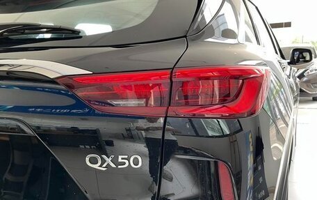 Infiniti QX50 II, 2020 год, 2 500 000 рублей, 10 фотография