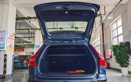 Volvo V60 II, 2025 год, 4 523 850 рублей, 29 фотография