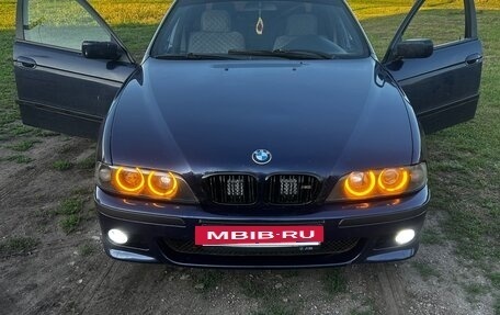 BMW 5 серия, 1996 год, 589 999 рублей, 2 фотография