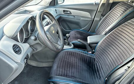 Chevrolet Cruze II, 2010 год, 375 000 рублей, 10 фотография