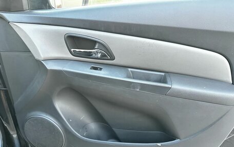 Chevrolet Cruze II, 2010 год, 375 000 рублей, 16 фотография