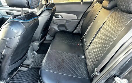 Chevrolet Cruze II, 2010 год, 375 000 рублей, 18 фотография