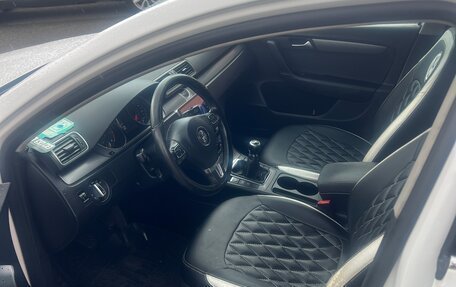 Volkswagen Passat B7, 2011 год, 1 100 000 рублей, 7 фотография