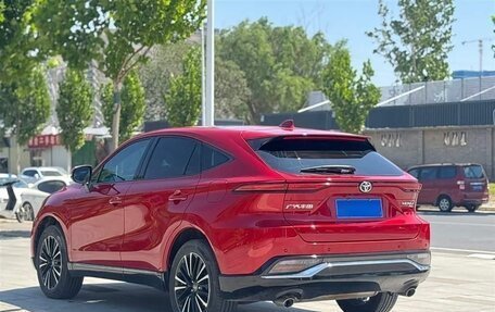 Toyota Venza, 2022 год, 3 446 000 рублей, 2 фотография