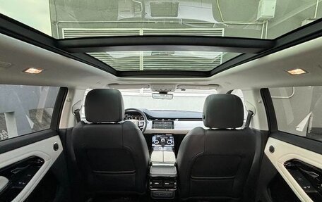 Land Rover Range Rover Evoque II, 2022 год, 2 775 000 рублей, 21 фотография