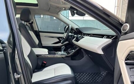 Land Rover Range Rover Evoque II, 2022 год, 2 775 000 рублей, 13 фотография