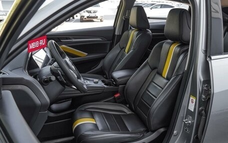 Haval F7x I, 2020 год, 1 800 000 рублей, 10 фотография