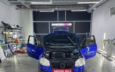 Volkswagen Golf V, 2005 год, 900 000 рублей, 4 фотография