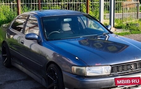 Toyota Cresta, 1993 год, 250 000 рублей, 3 фотография
