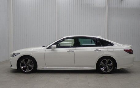 Toyota Crown, 2022 год, 2 468 000 рублей, 3 фотография